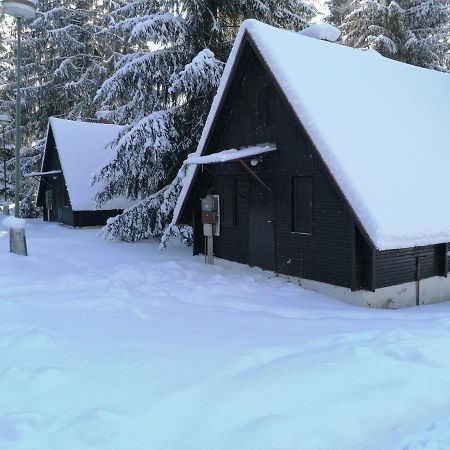 Bungalovy Pri Hoteli Spojar Žiar 外观 照片